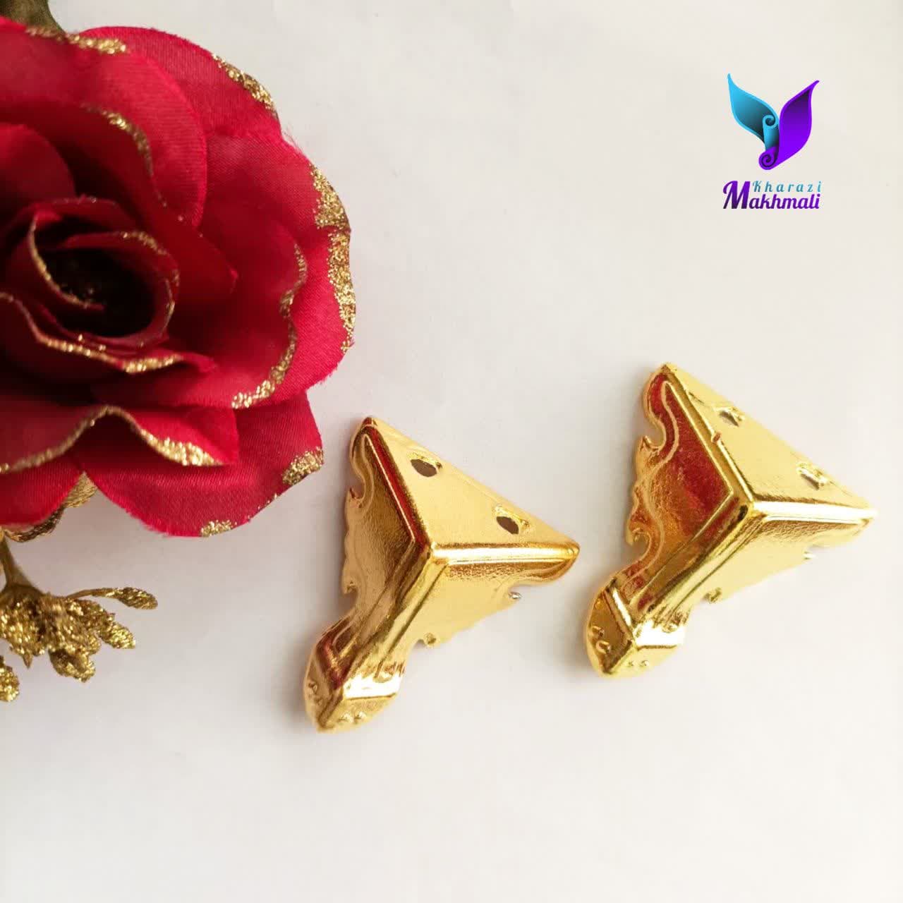 پایه فلزی 4 سانت کلاسیک طلایی