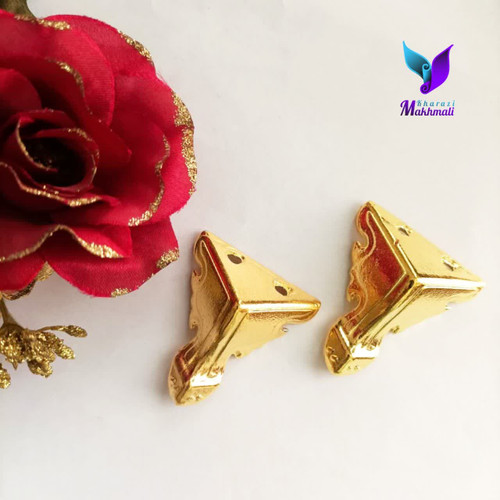 پایه فلزی 4 سانت کلاسیک طلایی