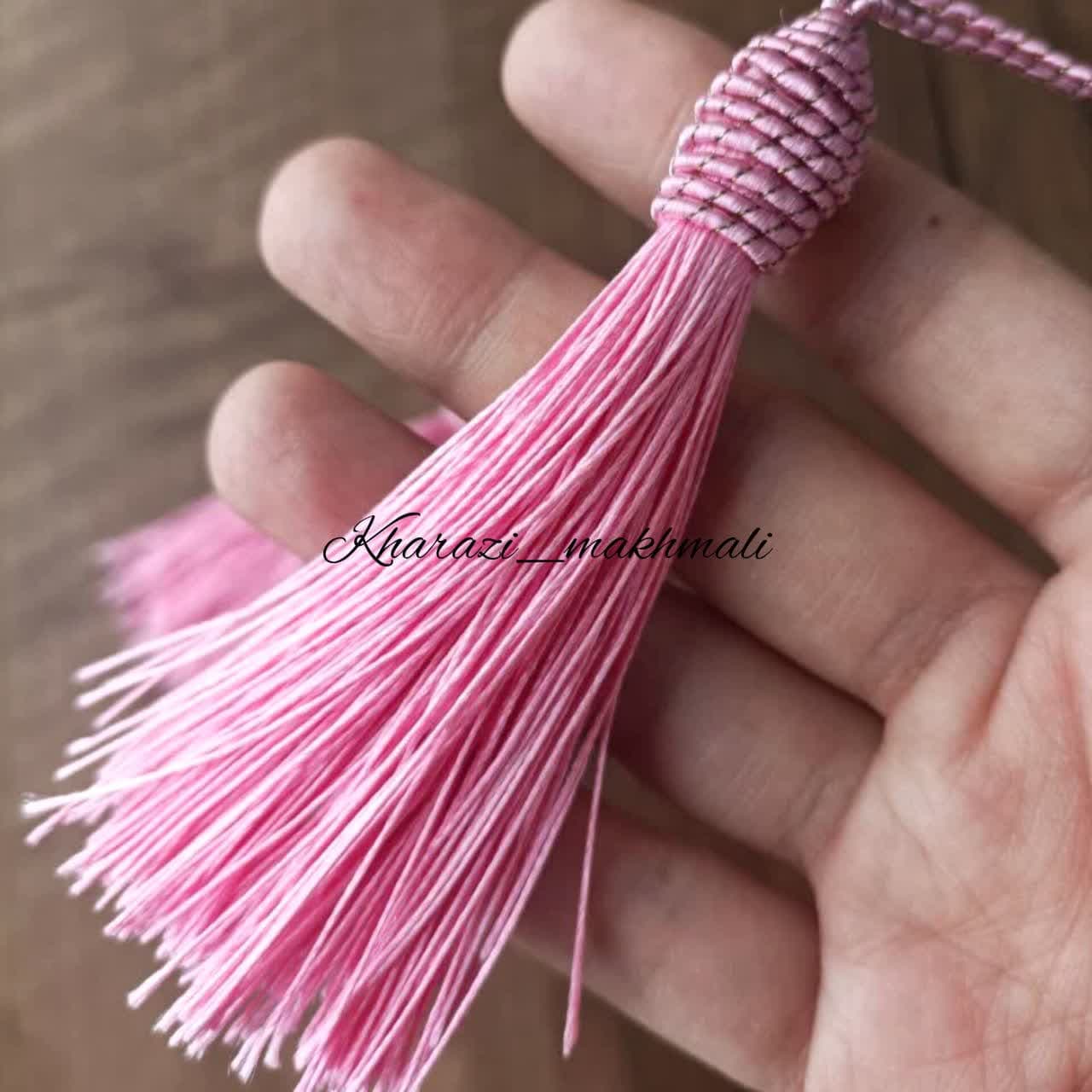 منگوله صورتی